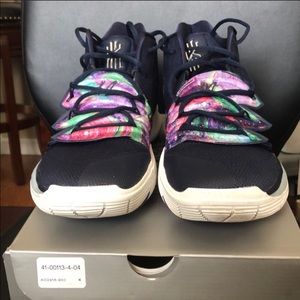 Kyrie 5s